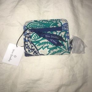 Brand new Vera Bradley double campus ID pouch